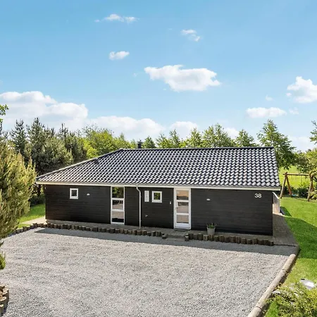 Holiday home Tyttebaervej I Tarm
