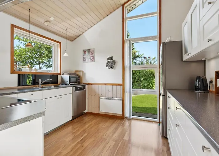 Tyttebaervej I Holiday home Tarm