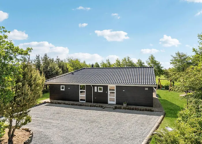 Holiday home Tyttebaervej I Tarm